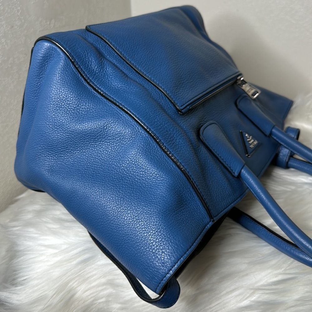 💯 Authentic Prada Tote Handbag Two Way🍀 - Picture 8 of 14